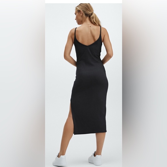 Fabletics Aubrey Rib Dress - Picture 3 of 9